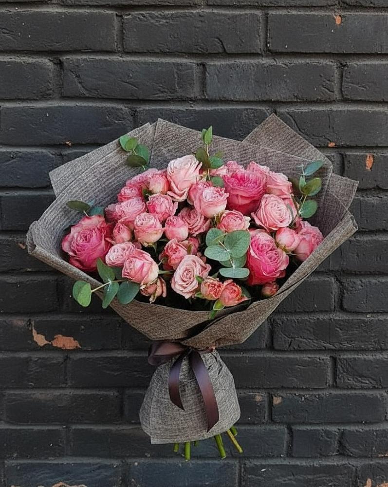 Букет цветов из: Розы в Левашах