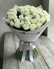 Букет 35 Белых роз в Левашах