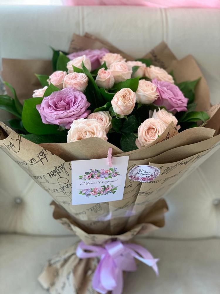 Букет цветов из: Розы в Левашах