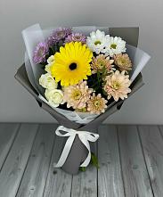 Букет цветов из:  Розы, Герберы и Хризантемы в Левашах