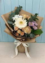 Букет цветов из:  Герберы и Хризантемы в Левашах