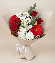 Букет цветов из:  Розы, Хризантемы, Герберы и Лилии в Левашах