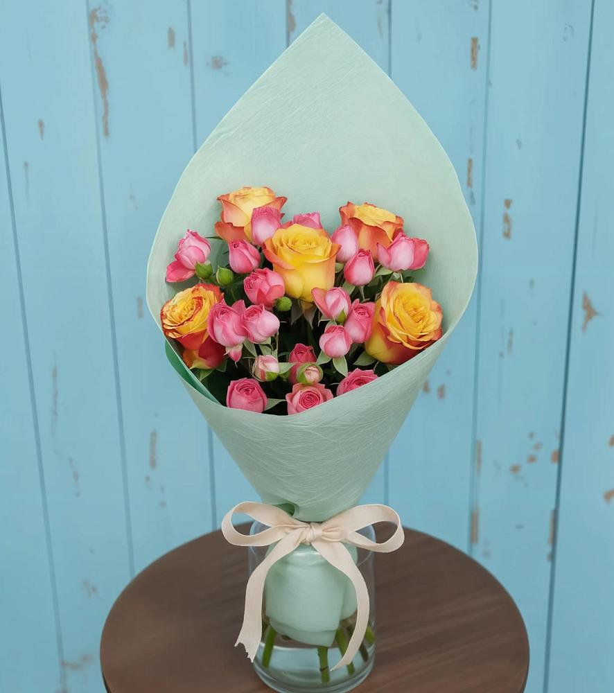 Букет цветов из: Розы в Левашах