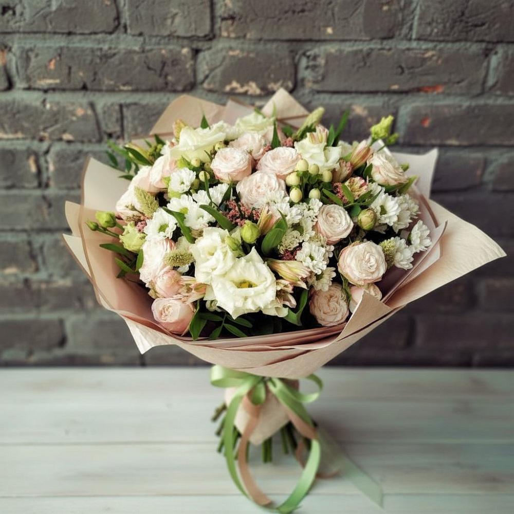 Букет цветов из: Альстромерии, Розы и Хризантемы в Левашах