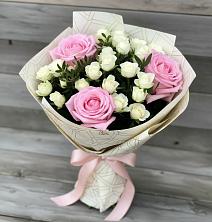 Букет цветов из:  Розы в Левашах