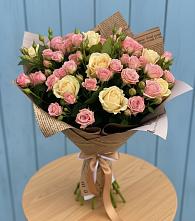 Букет цветов из:  Розы в Левашах
