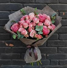 Букет цветов из:  Розы в Левашах